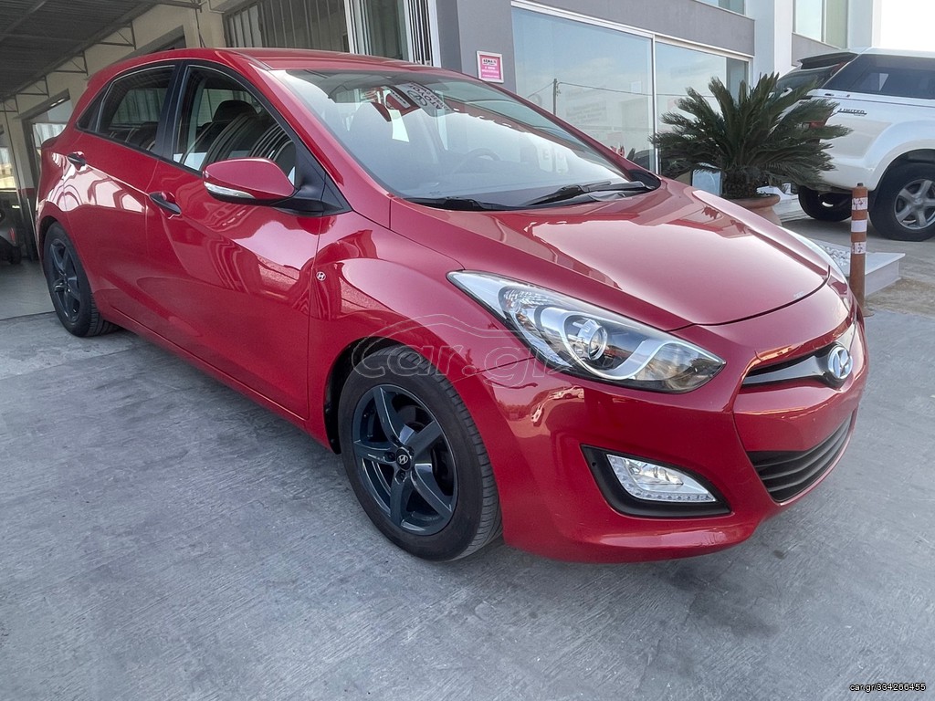 Hyundai i 30 '13 1.4c.c CRD-i 16V TD 90 hp NAVI