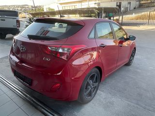 Hyundai i 30 2013 1.4c.c CRD-i 16V TD 90 hp NAVI-thumb-6