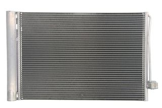 Συμπυκνωτής BMW 5 (E39), 5 (E60), 5 (E61), 6 (E63), 6 (E64), 7 (E65, E66, E67) 2.0-5.0 09.00-12.10