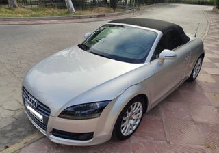 Audi TT 2009 Roadster TFSI 2.0-thumb-3