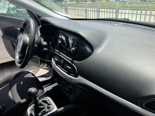 Fiat Tipo 2016-thumb-8