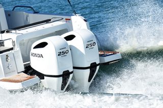 Honda 2025 BF 175-250HP-thumb-18