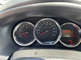 Dacia Sandero 2014 STEPWAY DIESEL 1.5 TURBO NAVI-thumb-1
