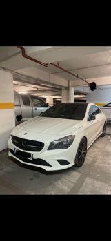 Mercedes-Benz CLA 180 '15 Night packet με ηλιοροφή 