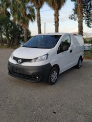 Nissan NV 200 2017