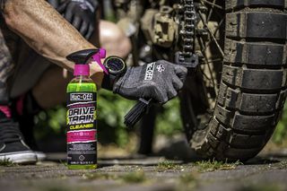 ΛΥΡΗΣ MUC-OFF DRIVETRAIN CLEANER, 20467-thumb-2