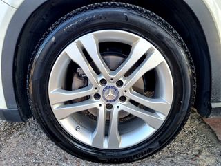 Mercedes-Benz GLA 180 2015 180d Sensation 7G-DCT AUTOMATI-thumb-47