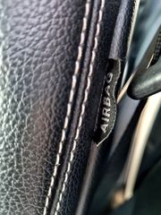 Mercedes-Benz GLA 180 2015 180d Sensation 7G-DCT AUTOMATI-thumb-39