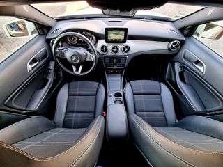 Mercedes-Benz GLA 180 2015 180d Sensation 7G-DCT AUTOMATI-thumb-14