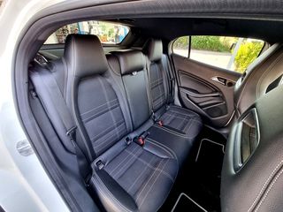 Mercedes-Benz GLA 180 2015 180d Sensation 7G-DCT AUTOMATI-thumb-23