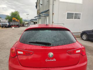 Alfa Romeo Giulietta 2015-thumb-7