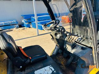 CAT 2010 GP30N-thumb-5
