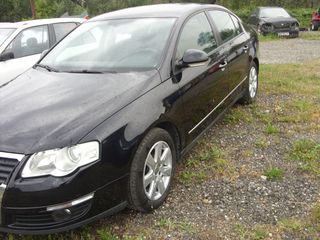 Volkswagen Passat 2008-thumb-1