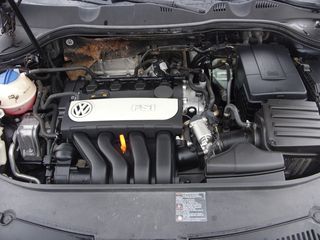 Volkswagen Passat 2008-thumb-11