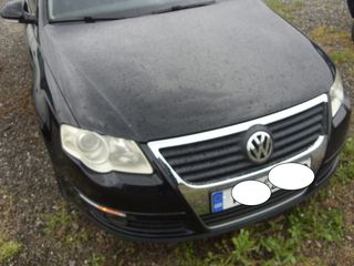 Volkswagen Passat 2008-thumb-2