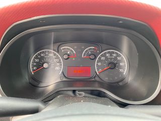 Κλούβα Fiat 2012 Doblo ΑΥΤΟΜΑΤΟ/ ΜΕ ΔΟΣΕΙΣ ΓΡΑΜΜΑΤΙΑ ΧΩΡΙΣ ΤΡΑΠΕΖΕΣ-thumb-9