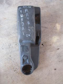 Κονσόλα Hyundai Matrix '05 Προσφορά 30 Ευρώ !