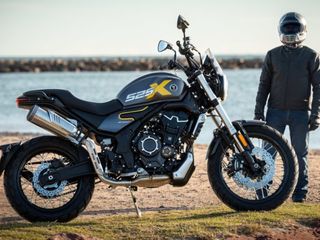 Voge 2025 AC525X ΜΕ ΠΡΟΚ 1 ΧΡΟΝΟ ΑΤΟΚΟ ΔΙΑΚ-thumb-5