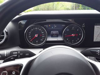 Mercedes-Benz E 220 2020  d T-Modell Avantgarde 9G-TRONIC-thumb-20
