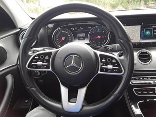 Mercedes-Benz E 220 2020  d T-Modell Avantgarde 9G-TRONIC-thumb-21