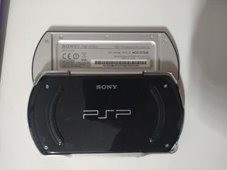 PSP GO 16GB-thumb-7
