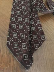 χειροποίητη καφέ ανδρική γραβάτα με σχέδια της φωτογραφίας