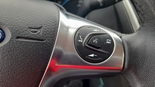 Ford Focus 2012-thumb-17