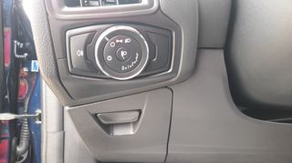 Ford Focus 2012-thumb-21