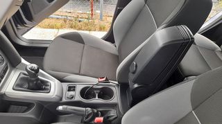 Ford Focus 2012-thumb-27