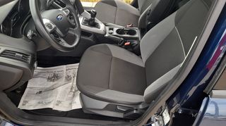 Ford Focus 2012-thumb-29