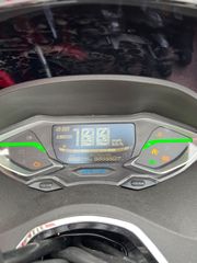 Honda 2026 PCX 125 ABS-thumb-7