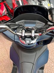 Honda 2026 PCX 125 ABS-thumb-9
