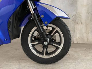 Diletta 2026 1000W SCOOTIEE LI-ION 60V - 30AH ΑΠΟΣΠΩΜΕΝΗ - ΧΩΡΙΣ ΔΙΠΛΩΜΑ-thumb-9