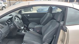 Renault Megane 2004-thumb-7
