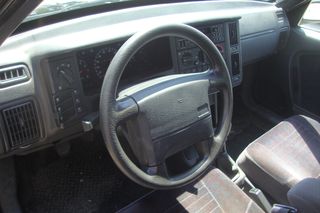 Volvo 460 1995-thumb-8