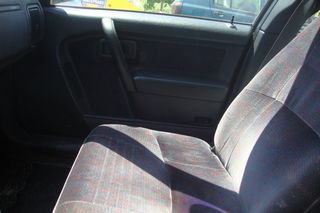 Volvo 460 1995-thumb-13