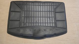 ΣΚΑΦΑΚΙ TOYOTA YARIS-thumb-2