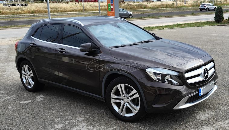 Mercedes-Benz GLA 180 '17  d ΙΔΙΩΤΗΣ Urban 7G-DCT