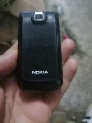 Nokia 2720 