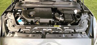 Jaguar E-Pace 2020 CHEQUERED FLAG R-DYNAMIC -thumb-38
