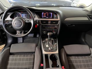 Audi A4 2013 Automatic S Tronic-thumb-8