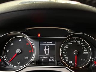 Audi A4 2013 Automatic S Tronic-thumb-11