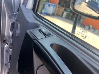 Αυτοκινητάμαξα Renault 2006 **ΕΥΚΑΙΡΙΑΑΑ***LOHR ΑUTOMATIC*-thumb-15