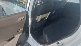 Hyundai i 10 2018-thumb-6