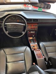 Mercedes-Benz E 320 1997-thumb-3