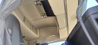 Volvo 2015 FH 460  INTARDER-thumb-18