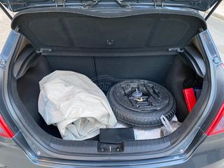 Kia ProCeed / pro_cee'd 2010-thumb-12