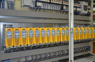 Ινβερτερ - Inverter - ac drives-thumb-12