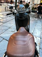 Piaggio Beverly 500 Cruiser 2012-thumb-2