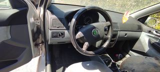 Skoda Fabia 2000-thumb-2